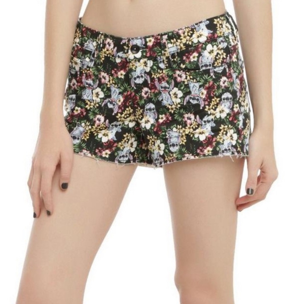 Disney Lilo & stitch black Floral Jean Shorts Disneyland Hawaiian tropical Y2K